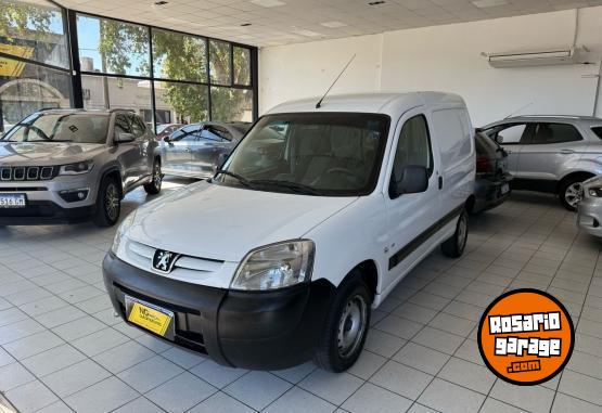Utilitarios - Peugeot Partner Furgon 2017 Diesel 150000Km - En Venta