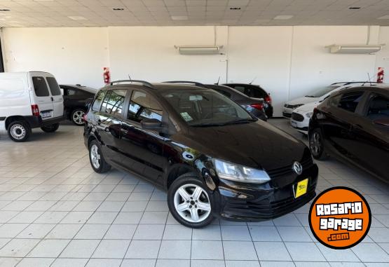 Autos - Volkswagen Suran Trendline 2015 Nafta 170000Km - En Venta