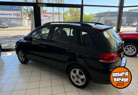 Autos - Volkswagen Suran Trendline 2015 Nafta 170000Km - En Venta