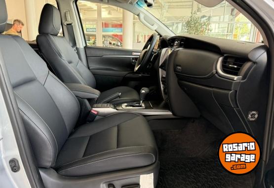Camionetas - Toyota SW4 SRX 4x4 2026 Diesel 0Km - En Venta
