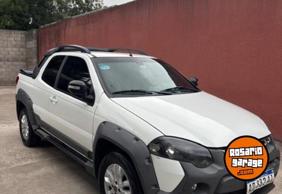 Utilitarios - Fiat STRADA ADVENTURE 2019 GNC 148000Km - En Venta