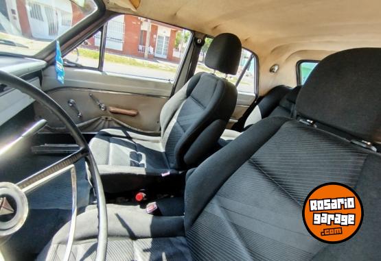 Cl�sicos - Valiant 4 - En Venta