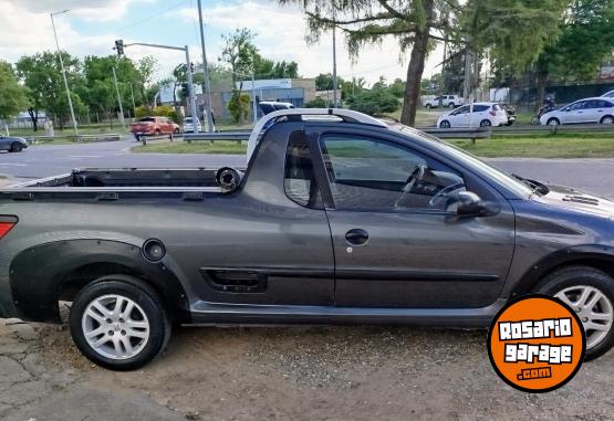 Utilitarios - Peugeot HOGGAR 2014 Nafta 150000Km - En Venta