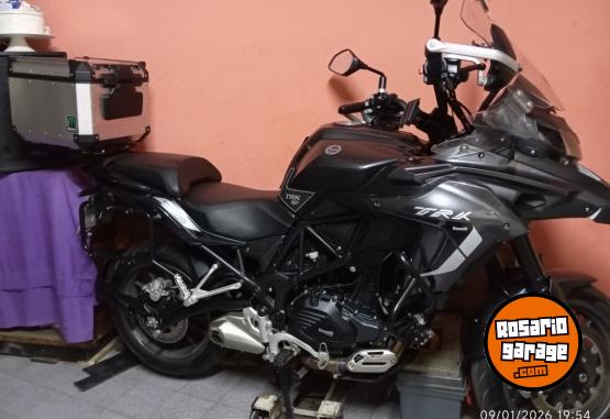 Motos - Benelli TRK 502 2022 Nafta 15000Km - En Venta