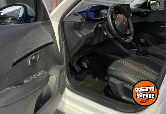 Autos - Peugeot 208 2022 Nafta 68000Km - En Venta
