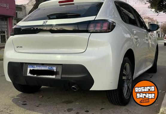 Autos - Peugeot 208 2022 Nafta 68000Km - En Venta
