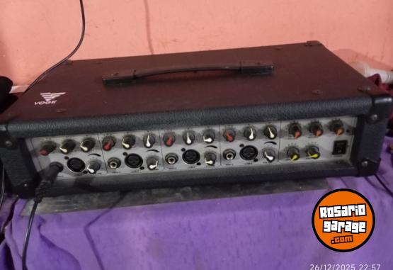 Electr�nica - Consola potenciada de 8ohms skp de 4 canales - En Venta