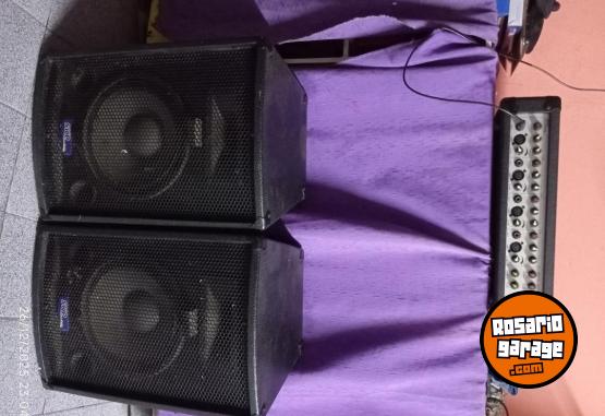 Electr�nica - Consola potenciada de 8ohms skp de 4 canales - En Venta