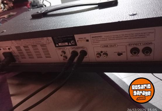 Electr�nica - Consola potenciada de 8ohms skp de 4 canales - En Venta