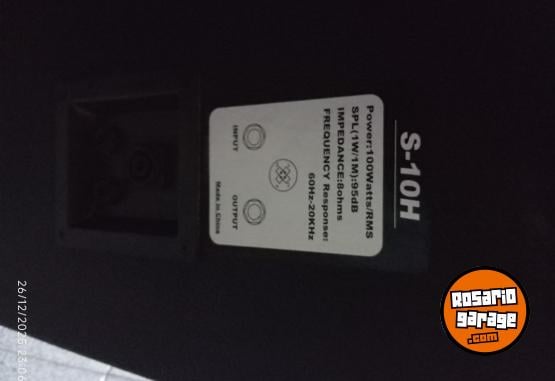 Electr�nica - Consola potenciada de 8ohms skp de 4 canales - En Venta