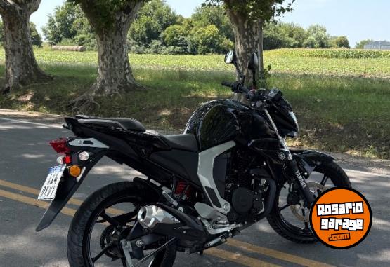 Motos - Yamaha FZ 150 2021 Nafta 5700Km - En Venta
