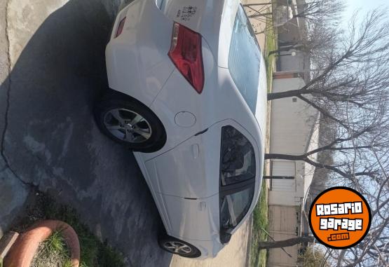 Autos - Chevrolet Prisma 2017 GNC 110000Km - En Venta