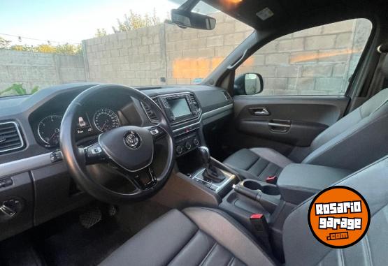 Camionetas - Volkswagen Amarok Highline V6 2023 Diesel 91000Km - En Venta