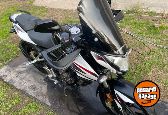 Motos - Bajaj Rouser ns 200 2016 Nafta 111111Km - En Venta