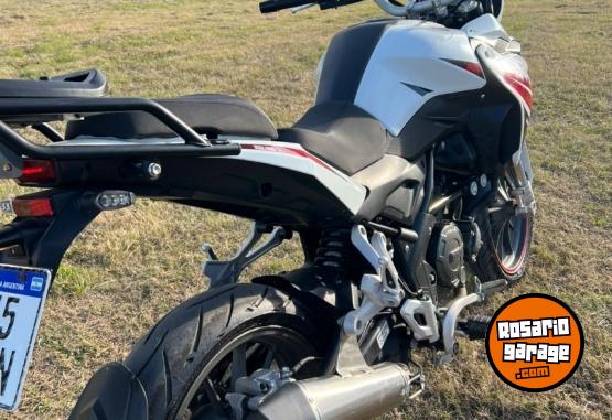 Motos - Benelli trk251 2022 Nafta 2000Km - En Venta