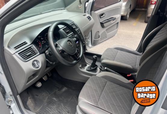Autos - Volkswagen FOX HIGHLINE 2016 Nafta 87000Km - En Venta