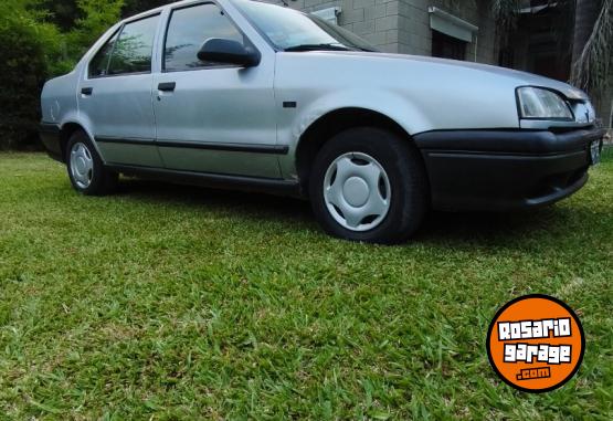 Autos - Renault Renault 19 1.8 1997 Diesel 195000Km - En Venta