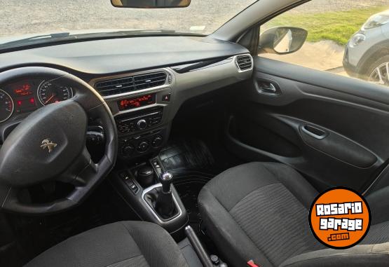 Autos - Peugeot 301 2019 Diesel 96000Km - En Venta