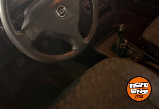 Autos - Chevrolet Astra 1999 Diesel 113000Km - En Venta
