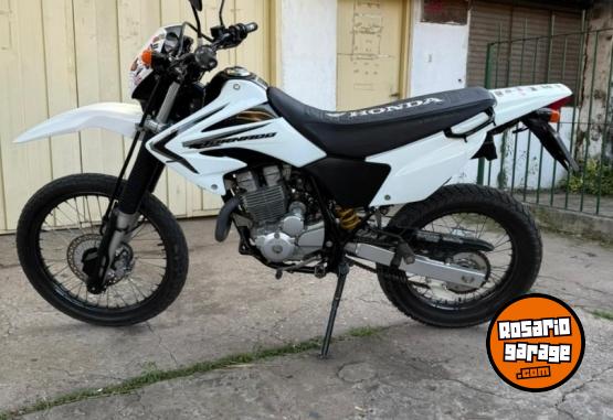 Motos - Honda tornado 2017 Nafta 30000Km - En Venta