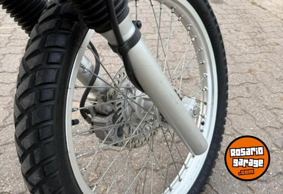 Motos - Honda tornado 2017 Nafta 15000Km - En Venta