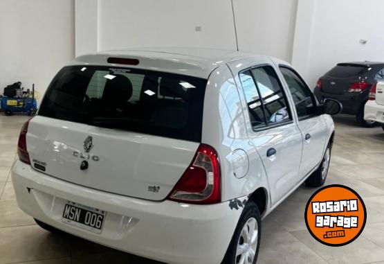 Autos - Renault Clio Mio 1.2 Expression 2 2013 Nafta 105000Km - En Venta
