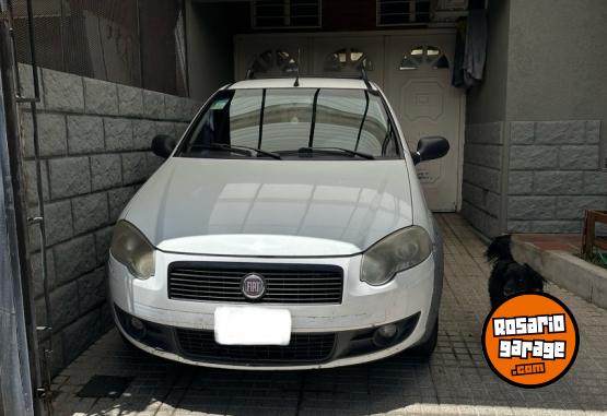 Camionetas - Fiat Strada trekking 2011 Diesel 198000Km - En Venta