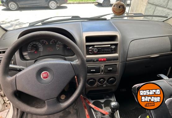 Camionetas - Fiat Strada trekking 2011 Diesel 198000Km - En Venta