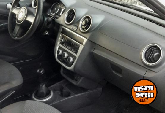 Autos - Volkswagen Gol trend 2012 Nafta 180000Km - En Venta