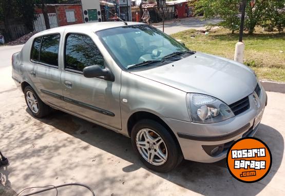Autos - Renault Clio2 2007 Nafta 235000Km - En Venta