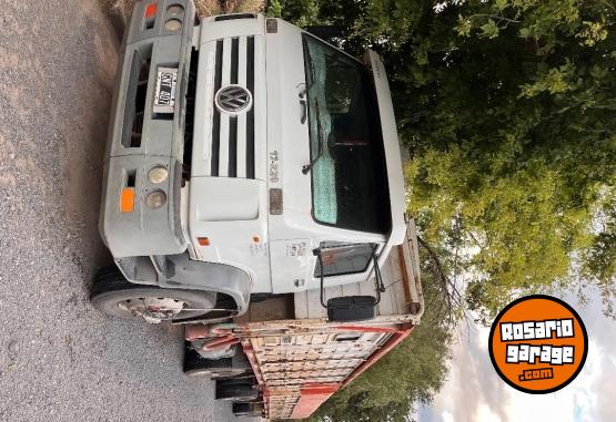 Camiones y Gr�as - Vendo equipo Volkswagen - En Venta