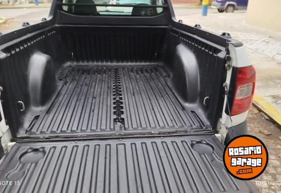 Camionetas - Volkswagen saveiro cabina simple 2015 Nafta 168300Km - En Venta