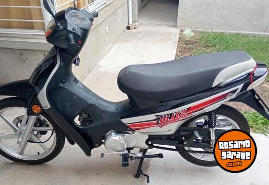 Motos - Motomel Blitz 2022 Nafta 4000Km - En Venta