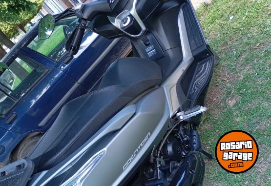 Motos - Kymco Downtown 350 2025 Nafta 4800Km - En Venta