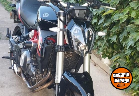 Motos - Benelli 302 S 2024 Nafta 5000Km - En Venta