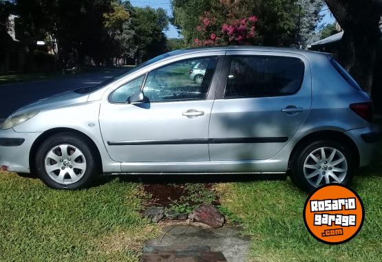 Autos - Peugeot 307 h d i 110cv 2007 Diesel 258000Km - En Venta