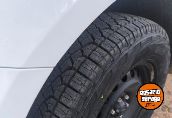 Camionetas - Nissan Frontier 2023 Diesel 150000Km - En Venta