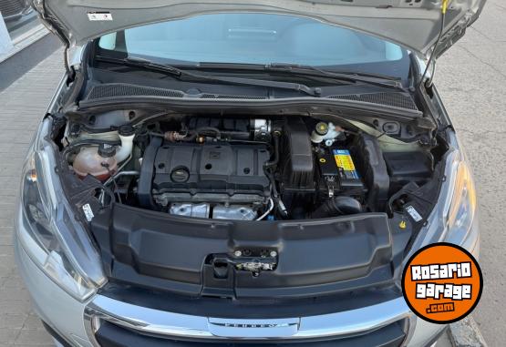 Autos - Peugeot 208 2016 Nafta 82000Km - En Venta