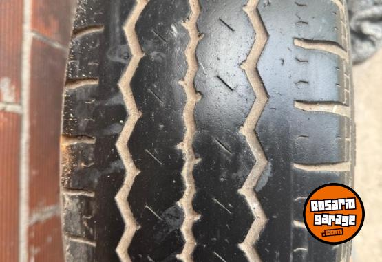 Accesorios para Autos - Vendo 2 cubiertas - En Venta