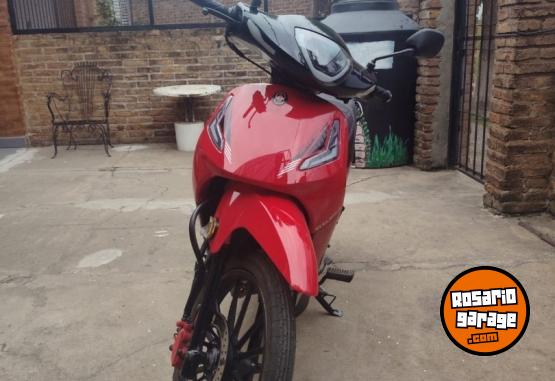 Motos - Gilera Smash 110 full 2025 Nafta 1400Km - En Venta