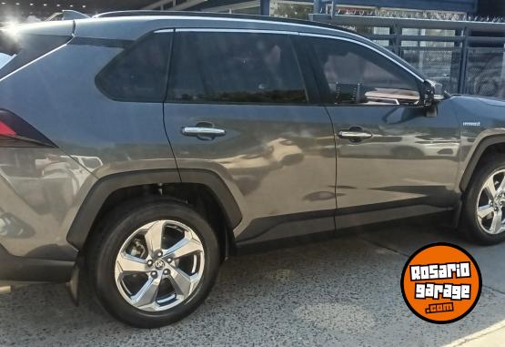 Camionetas - Toyota RAV 4 2.5 4x4 lim.HYBRID 2020 Electrico / Hibrido 113800Km - En Venta