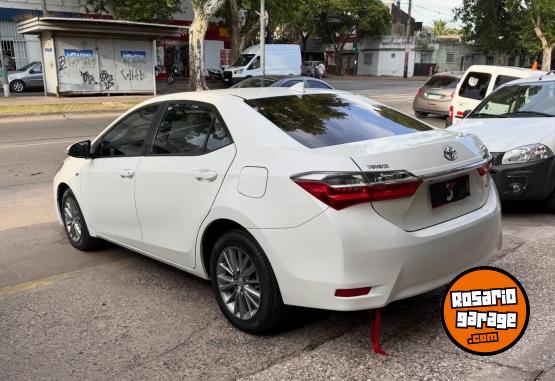 Autos - Toyota Corolla 2017 Nafta 72000Km - En Venta
