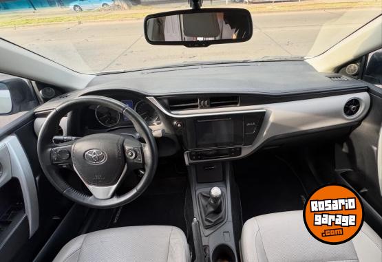 Autos - Toyota Corolla 2017 Nafta 72000Km - En Venta
