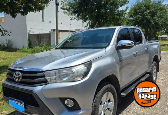 Camionetas - Toyota Hilux 2016 Diesel 174600Km - En Venta