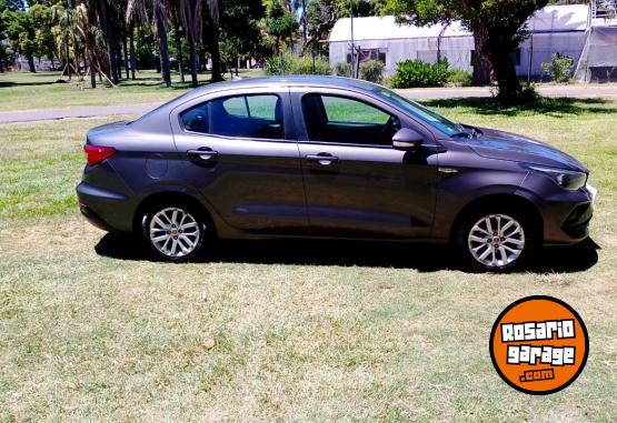 Autos - Fiat CRONOS 2020 GNC 94000Km - En Venta