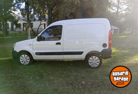 Utilitarios - Renault KANGOO 2017 GNC 120000Km - En Venta