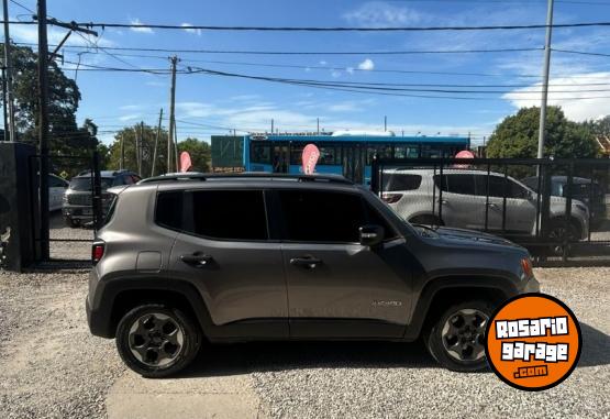Camionetas - Chrysler RENEGADE 1.8 SPORT 2017 Nafta  - En Venta