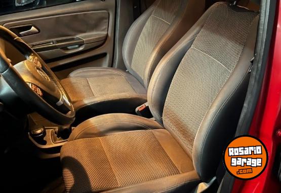 Autos - Volkswagen Suran 2011 GNC 207000Km - En Venta