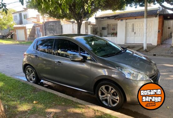 Autos - Peugeot 208 feline pack cuir 2016 Nafta 45000Km - En Venta