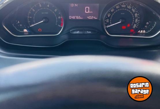 Autos - Peugeot 208 feline pack cuir 2016 Nafta 45000Km - En Venta